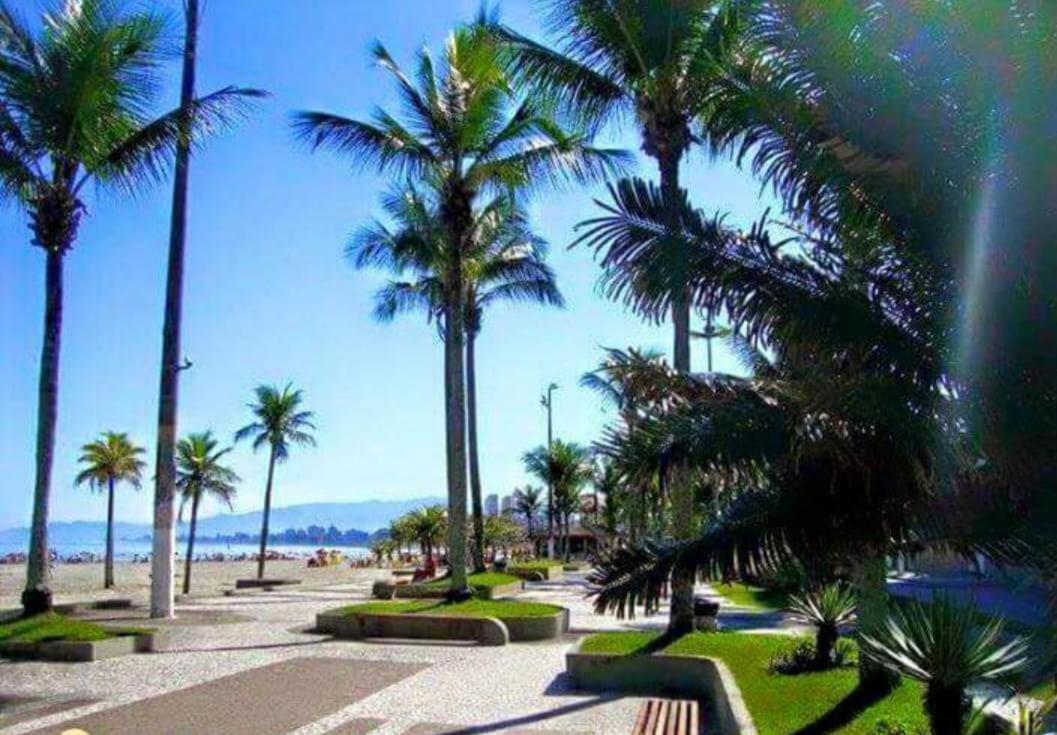 Praia Grande Canto Do Forte Екстериор снимка